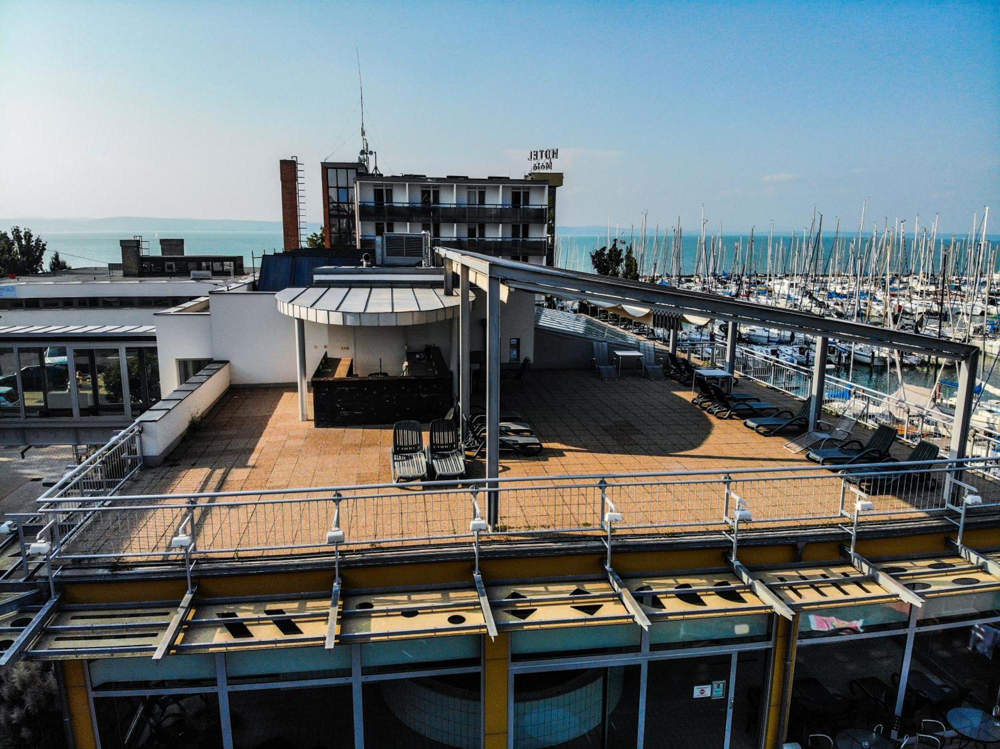 Yacht Wellness & Business Siofok