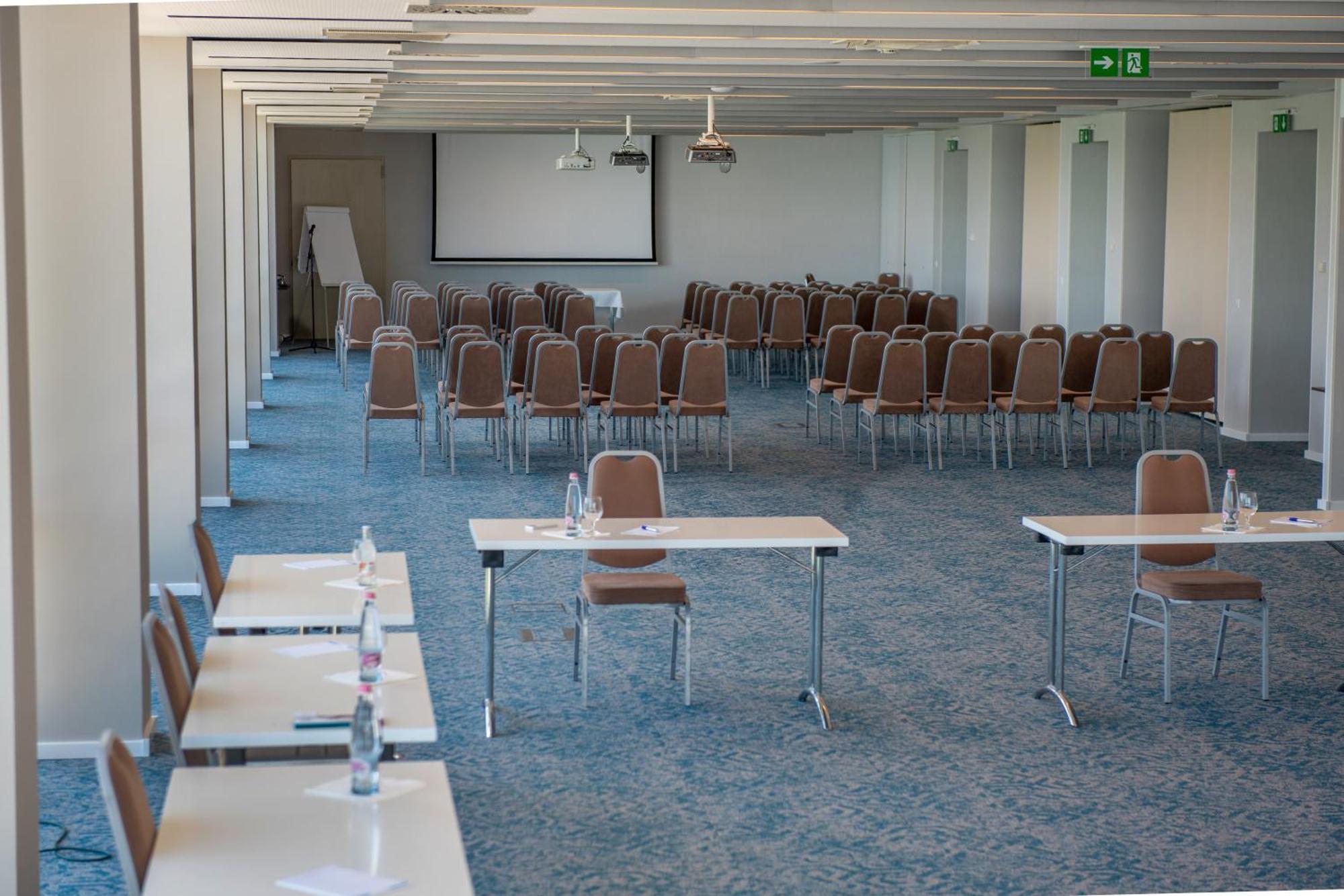 Hotel Yacht Wellness & Business